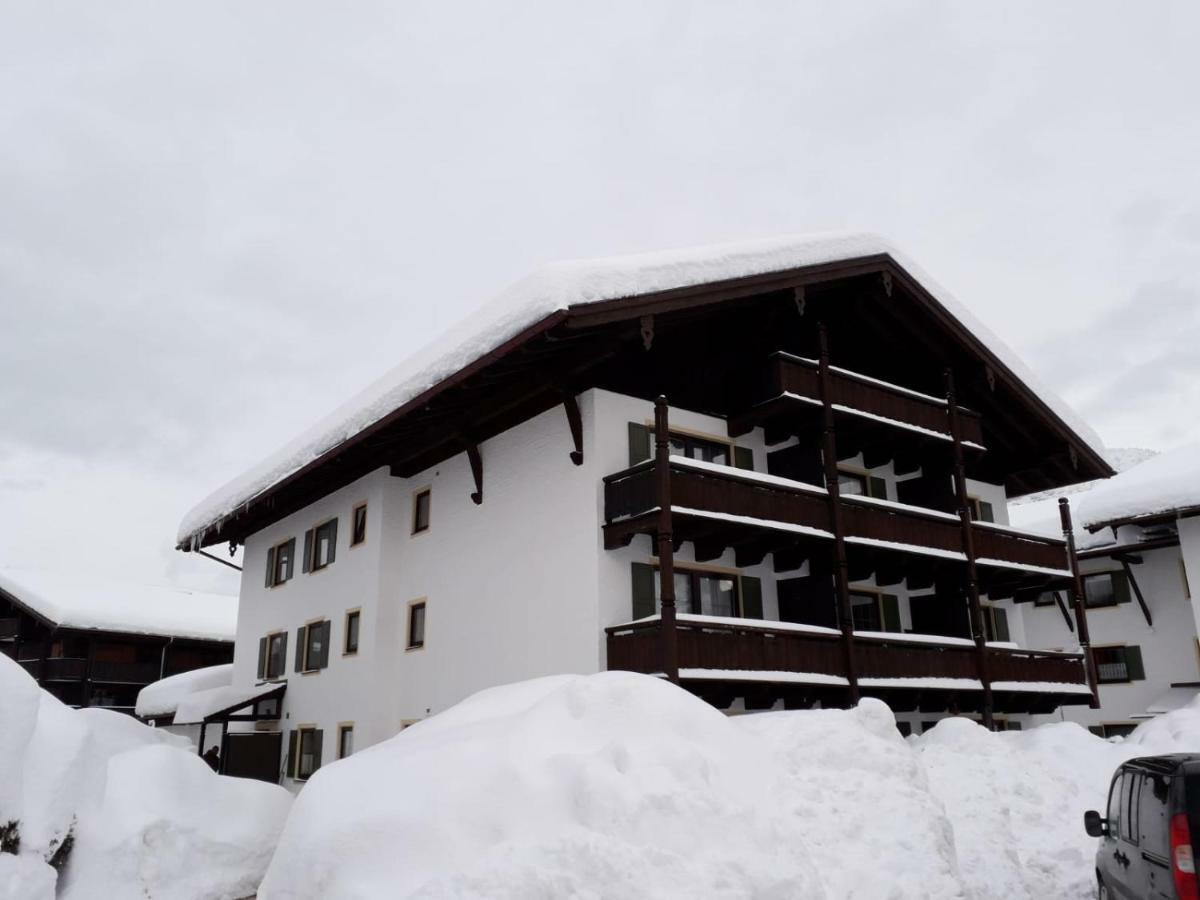 Inzellhaus Ferienwohnung "Alpina" Exterior photo